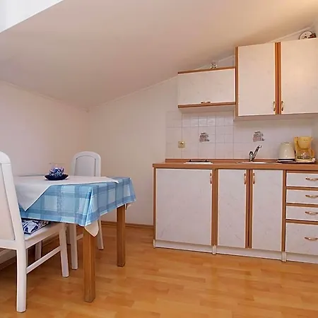 1048 Rovinj